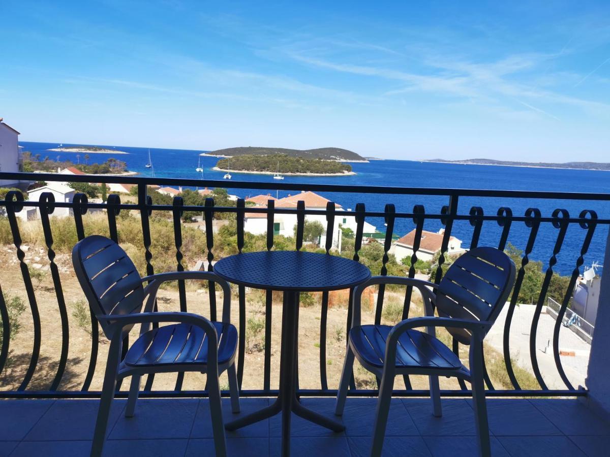 Villa Berg Maslinica Esterno foto